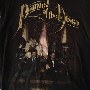 ✨ Panic! At The Disco 2011 tour shirt ✨